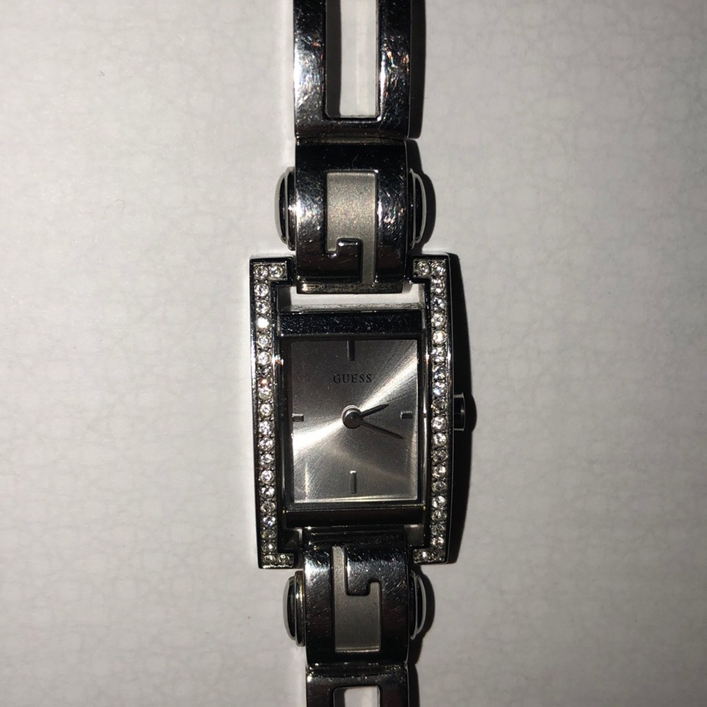GUESS WATCH - Picture 4 of 4